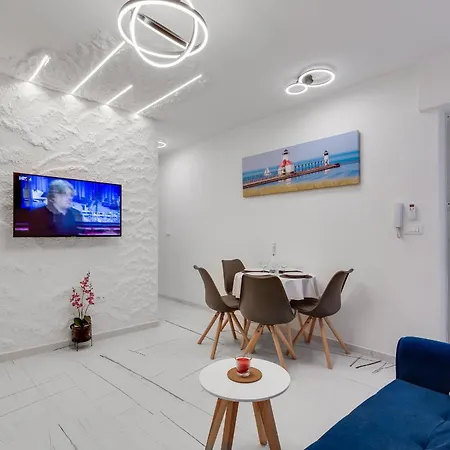 Rade Luxury Апартаменты *