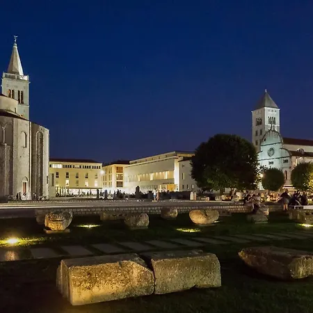 Rade Luxury Lägenhet *